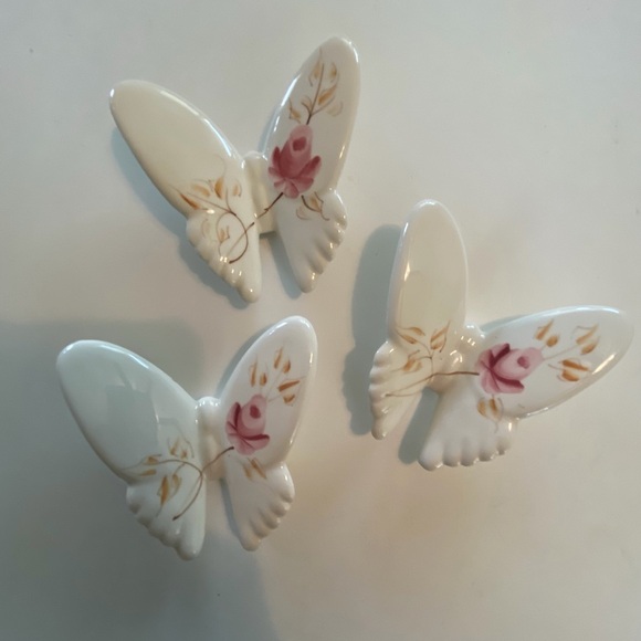 Vintage Lasting Products Porcelain Butterflies Wall Decor Cottage Gallery Wall - Picture 14 of 15